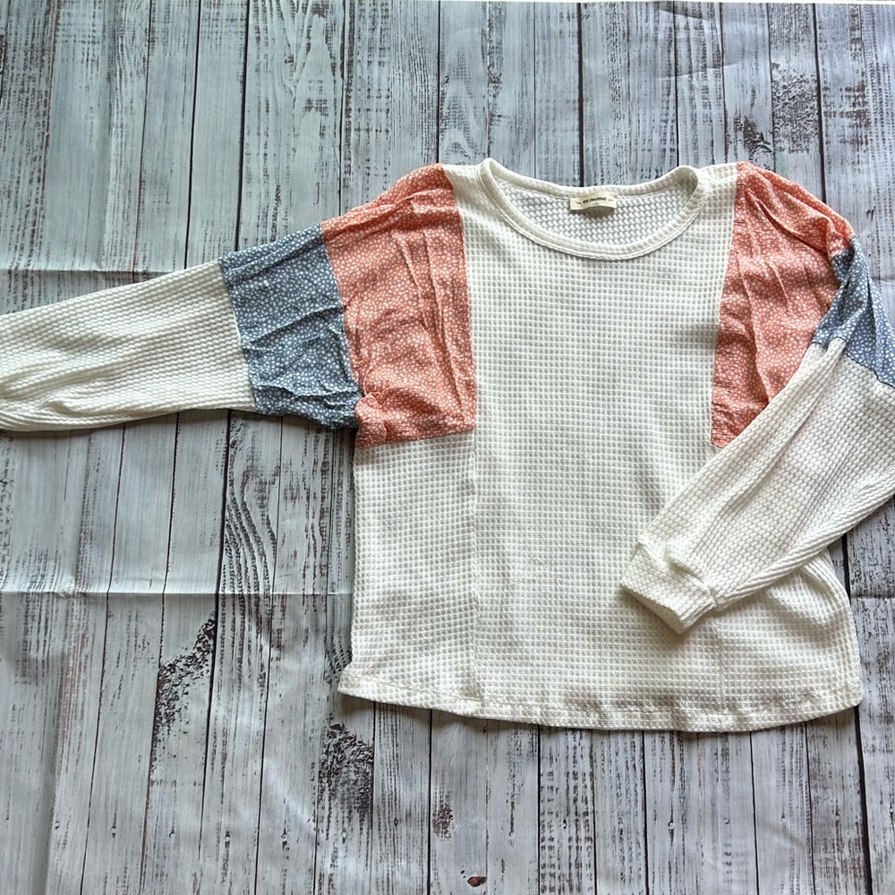 Ee:some White Sweater